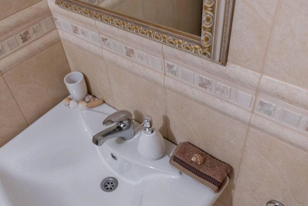 Vazov Residence , Two Bedroom Top Centre Apartment فارنا المظهر الخارجي الصورة