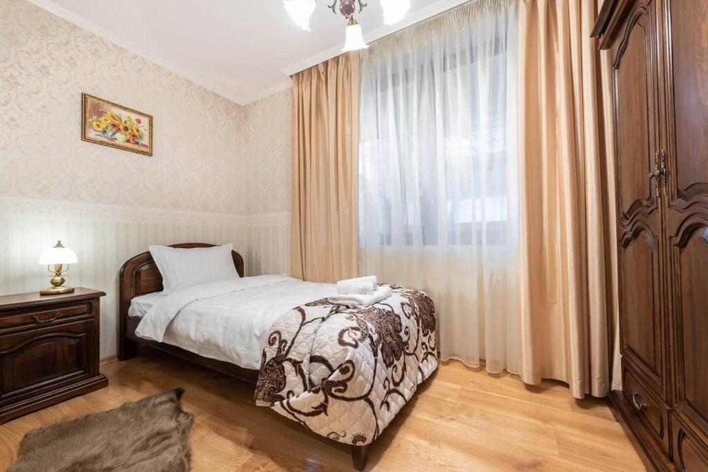 Vazov Residence , Two Bedroom Top Centre Apartment فارنا المظهر الخارجي الصورة